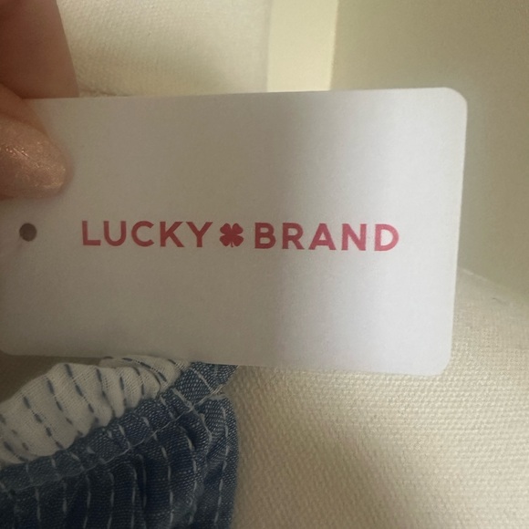 NWT Lucky Brand Sleeveless Top - Medium - Picture 6 of 9